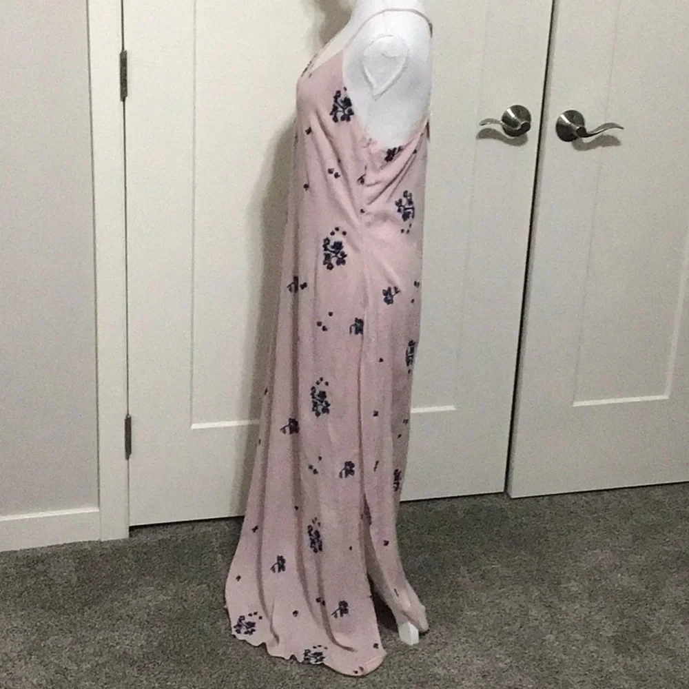 NWT Available By Angela Fashion Size L Maxi Dress! - Picture 3 of 8
